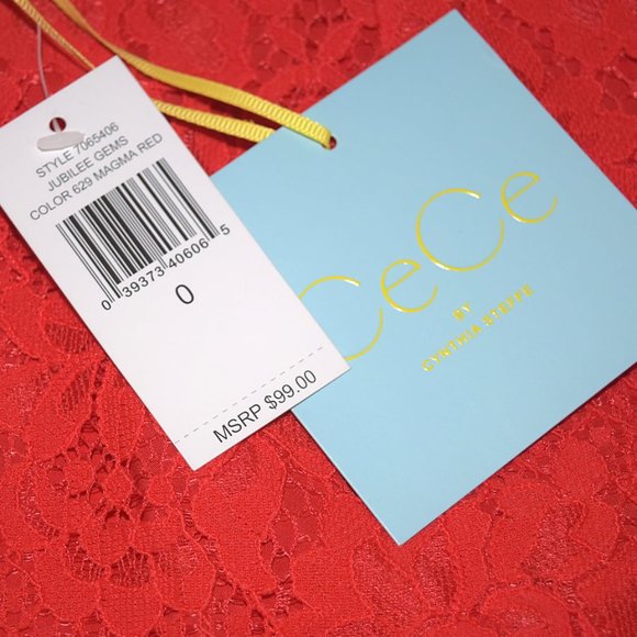 CeCe Curve-Hugging Pencil Skirt Features Beautifully Lace In Red Color / Size 0 - Picture 4 of 8